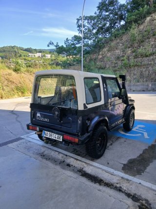 Suzuki Samurai 1995