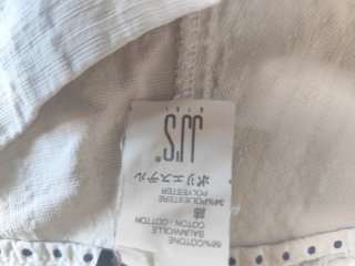Pantaloni corti bianchi