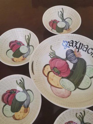 Vajilla de cerámica para Gazpacho