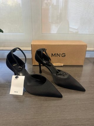 Zapatos de tacón Mango negros