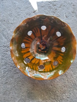 Plafon de barro verde y naranja