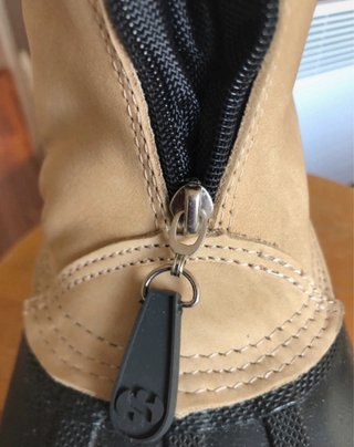 Botas Superga Beige y Negras Talla 38