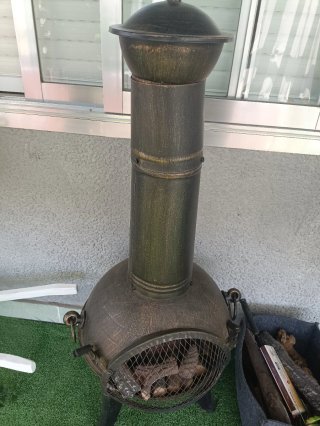 Estufa exterior chimenea jardín metal