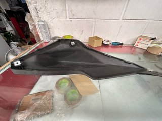Carenado Lateral Izq Yamaha Aerox 16