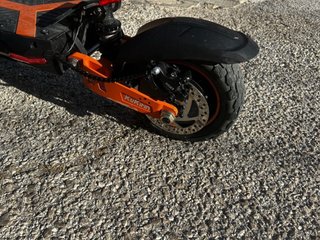 Kukirin G2 Max con frenos hidráulicos