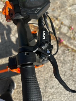 Kukirin G2 Max con frenos hidráulicos