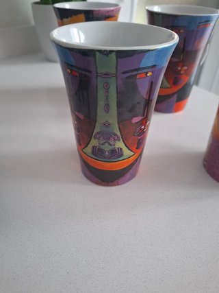 Juego de 4 tazas de porcelana