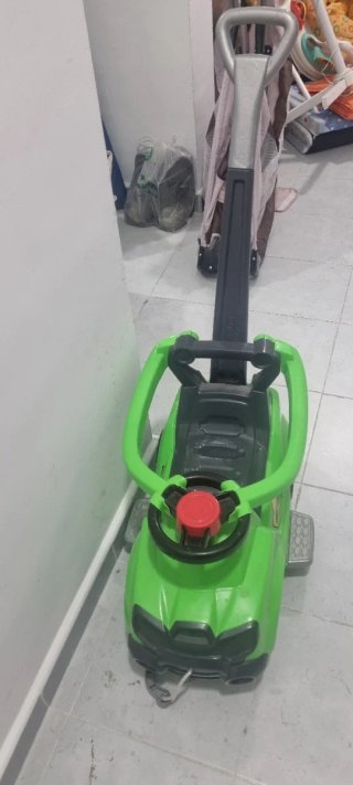 Corre pasillos molto