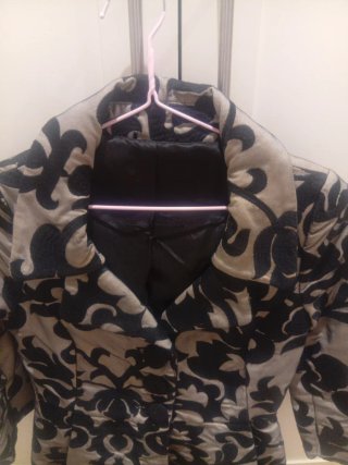 Abrigo Mango estampado floral