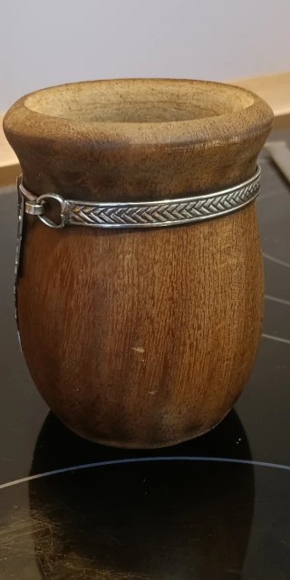 Mate artesanal Argentino. Madera y Alpaca