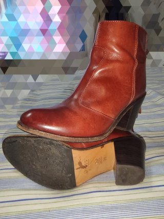 Botines piel marrón rojizo T39
