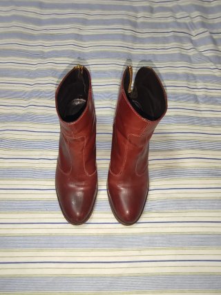Botines piel marrón rojizo T39