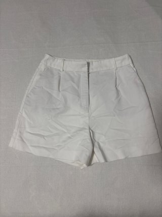 Pantalón corto blanco