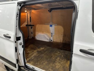 Ford TRANSIT CUSTOM 2.0 ECOBLUE 130 L1H1 TREND (2022)
