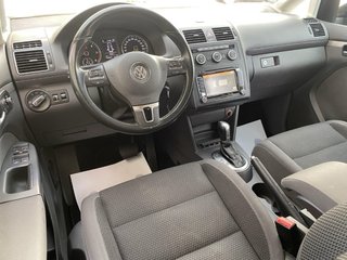 Volkswagen Touran 2014 perfecto estado automatica
