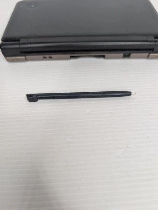 Nintendo DSi XL Grigio Scuro + Caricatore