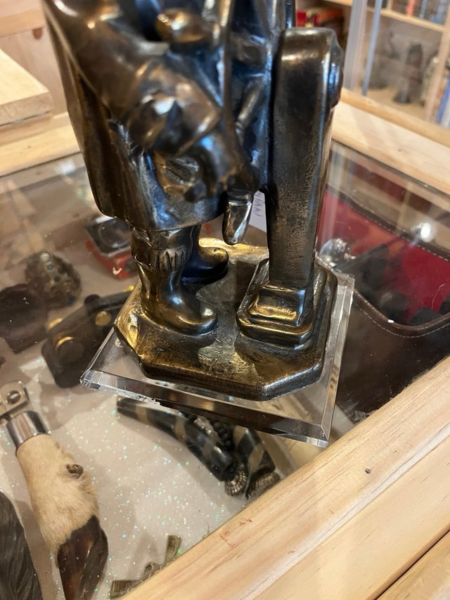 Estatua capitán de barco