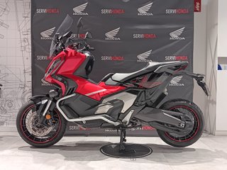 Honda X-ADV 2024 A2 Negra/Roja