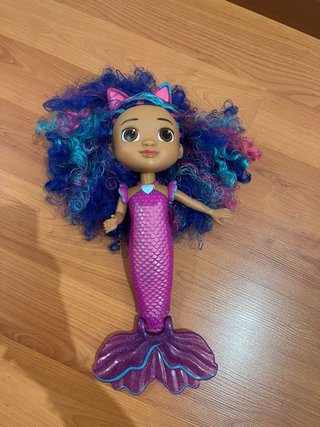 Muñeca Gabby Sirena
