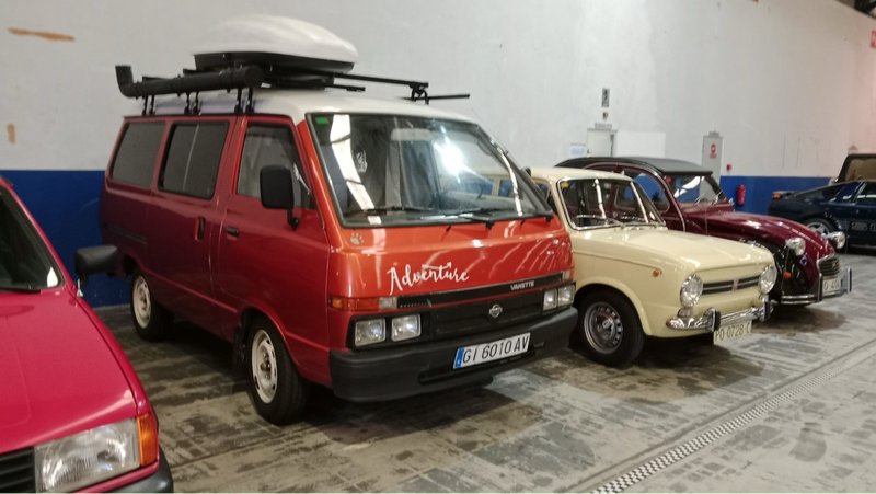 Nissan Vanette 1993 - foto 1