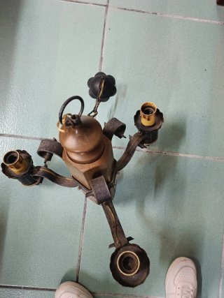 Candelabro ferro battuto marrone e oro