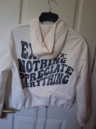 Cazadora Bershka Blanca Capucha Talla XS