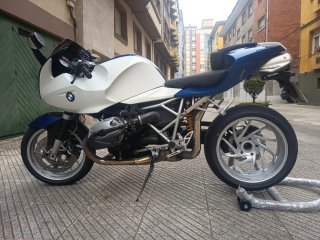 BMW R1200S
