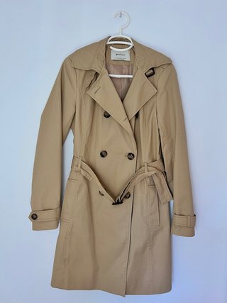 Trench largo Stradivarius