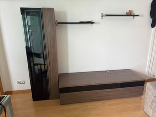 Mueble de calidad  ( NO IKEA )  madera y cristal