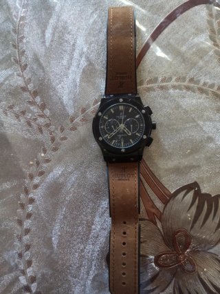 Reloj Hublot Negro y Marrón
