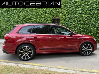 AUDI Q7 Black line 50 TDI 210kW 286CV q. tip.