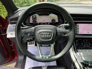 AUDI Q7 Black line 50 TDI 210kW 286CV q. tip.