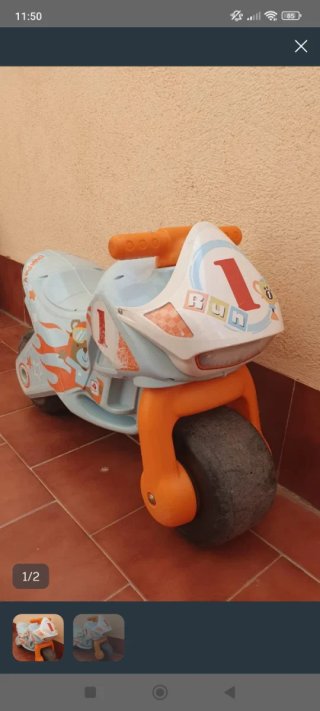 Moto de juguete para niño