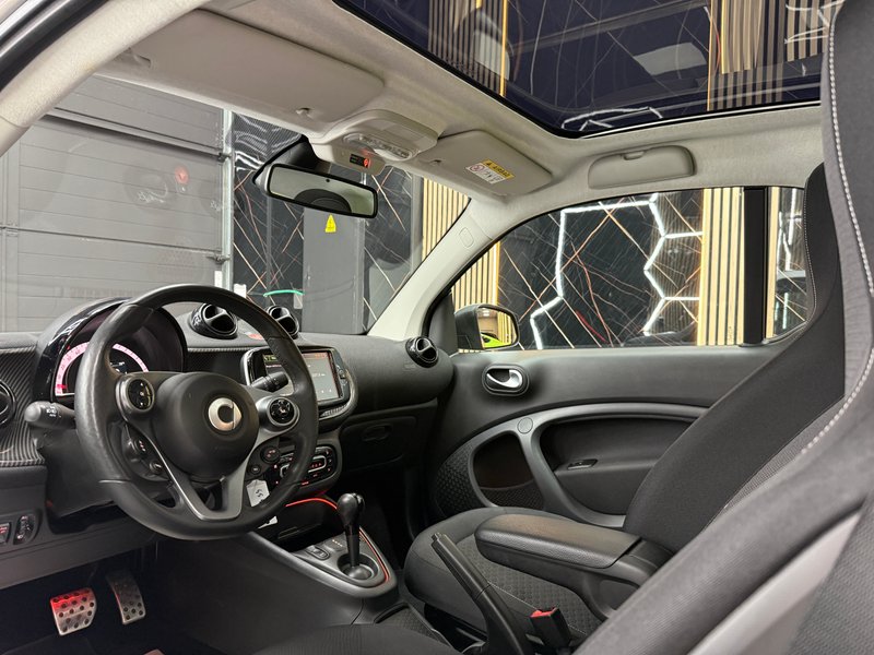 smart Fortwo 2021, foto 24