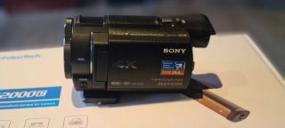 Videocámara Sony FDR-AX33 4K Negra