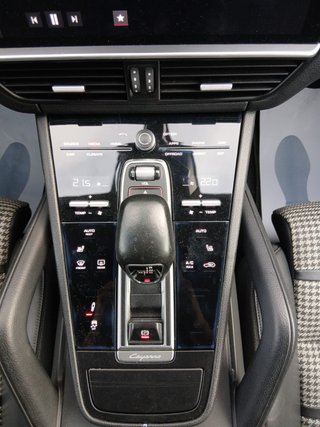 Porsche Cayenne Coupé -