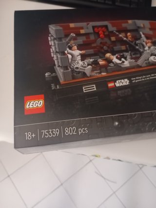 LEGO Star Wars 75339 Diorama Compactador