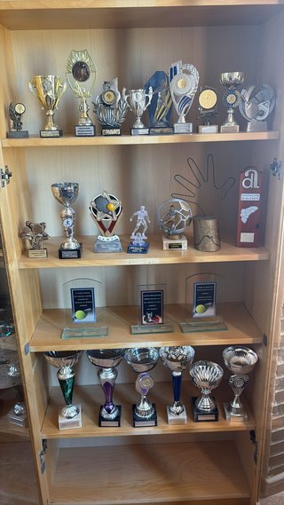 Trofeos deportivos variados
