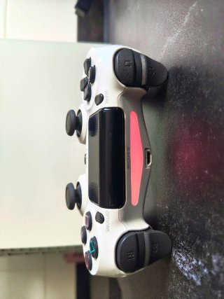 PS4 Blanca 500GB + 3 Juegos
