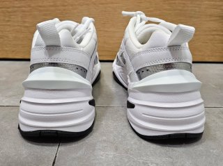 Nike MK2 Tekno Blancas y Plateadas