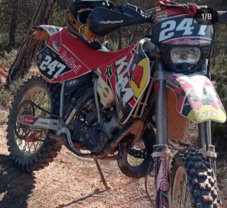 KTM 125cc Enduro Roja y Blanca