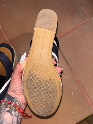 Sandalias Tommy Hilfiger Talla 39 (talla pequeño)