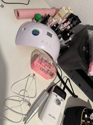 Kit Manicurista Negro y Rosa