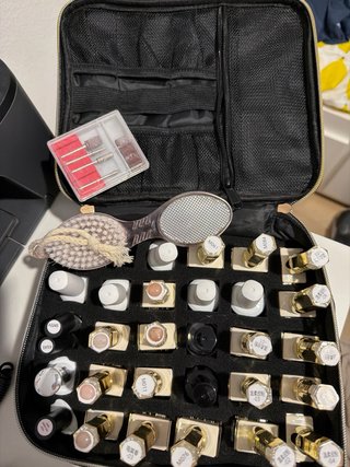 Kit Manicurista Negro y Rosa