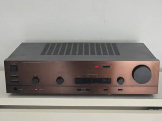 Amplificatore HiFi vintage Luxman LV-111