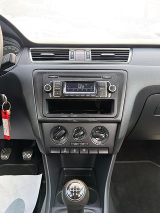 SEAT Toledo 1.6 TDI 105cv Reference