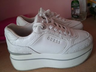 Zapatillas Guess Blancas Plataforma