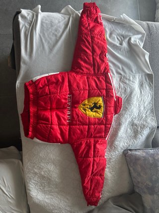 Chaqueta Ferrari Talla 6 Años