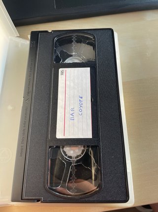 Película VHS El Bar Coyote
