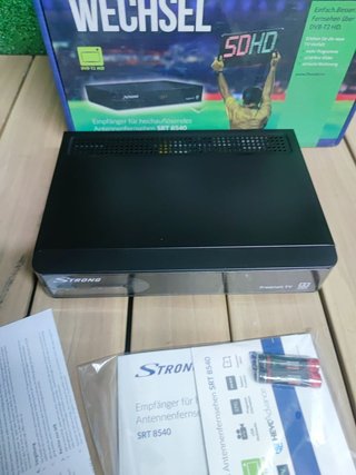 Strong SRT 8540 TV DVB-T2 Reproductor Sincronizador